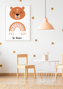 Boho Kinderzimmer Poster – „Be brave“ Bär & Regenbogen