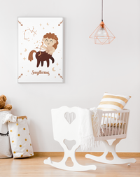 Kinderzimmer-Poster Sternzeichen Schütze im Rahmen an der Wand – Mommy’s Hero